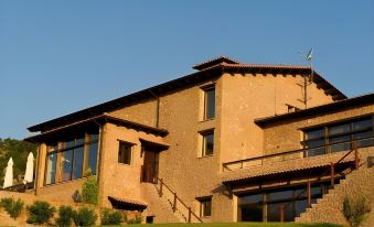 Pliadon Gi Mountain Resort & Spa