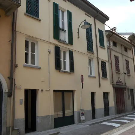 La Corte Fiorita Como