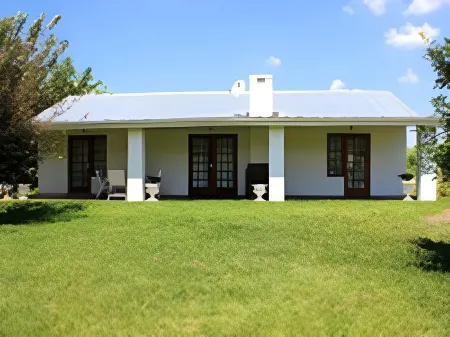Beacon Vlei Guest Farm Отели в г. Howick