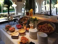 Aparthotel Al Lago - breakfast