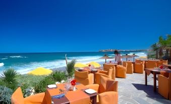 Petradi Beach Lounge Hotel