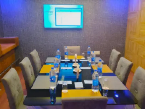Kings Resort Hotels in Dhanbad