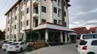 Narai Iyara Palace Hotels near Phra Prang Sam Yot