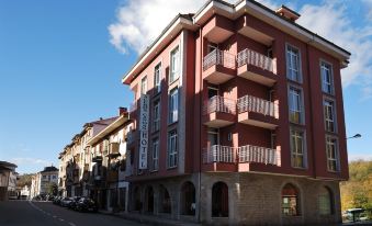 Los Acebos Cangas