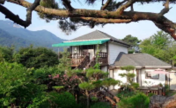 Yesan Deoksan Haneulchae Pension
