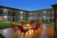 Red Roof Inn & Suites Wilkesboro