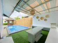 Villa Yuka Puncak 4BR with Billiard & Private Pool Hotels near Pintu 2 Kebun Raya Cibodas