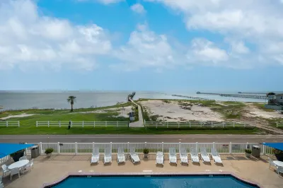 Laguna Reef #308 - Beautiful Bay View Hotels near Windway Studio-Gallery