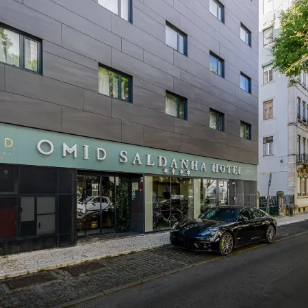 Omid Saldanha Hotel