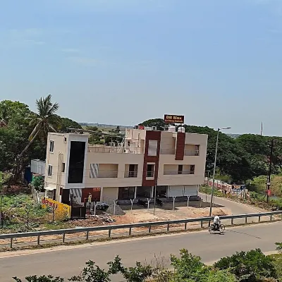 Hotel DB Max Hotel di Tiruchirappalli