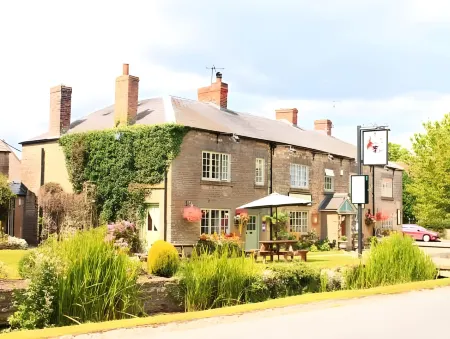 The Fairfax Arms Отели в г. Исингволд