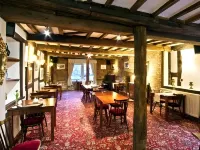 Cain Valley Hotel - bar