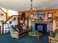 Super 8 by Wyndham Florence or Hotels in Florence
