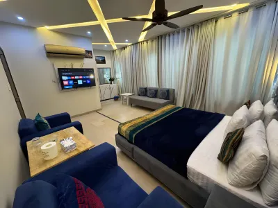 Hotel New Holiday Hotels in Township