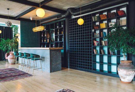 인투리스트 카즈베기