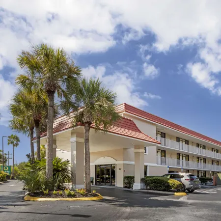 Quality Inn & Suites St Augustine Beach Area