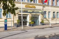 Copenhagen Strand Hotels near New Harbor