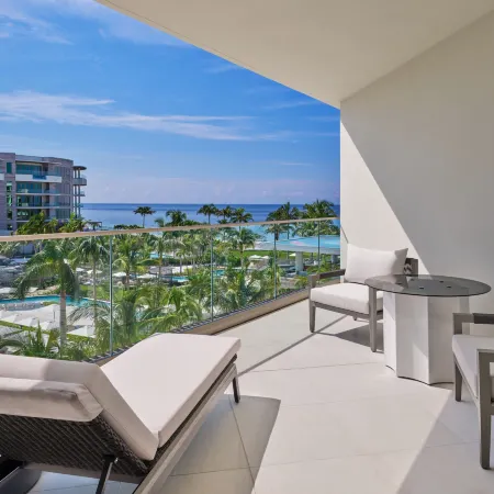 The St. Regis Longboat Key Resort