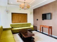 Hotel New Golden Veena