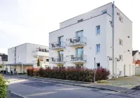 Hotel Go2Bed Weil am Rhein - Basel Hotels near RHEIN CENTER