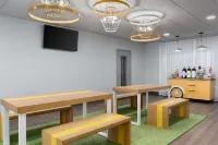 薩凡納南 I-95 希爾頓 Spark 飯店