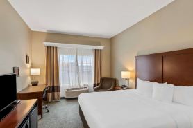 Comfort Inn & Suites