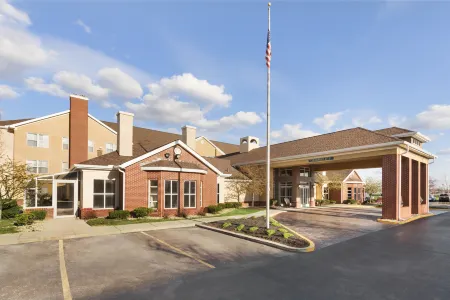 Homewood Suites by Hilton Columbus - Hilliard Отели в г. Хиллиард