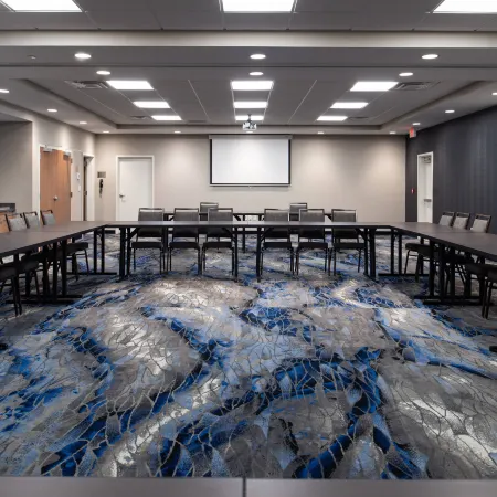 Fairfield Inn & Suites Canton