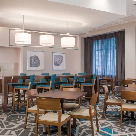 Fairfield by Marriott Inn & Suites Dayton Downtown