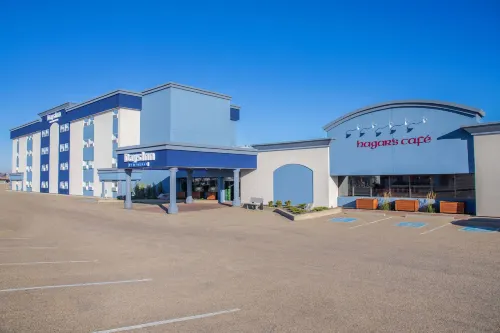 Days Inn & Conference Centre by Wyndham Camrose Norsemen - Wifi