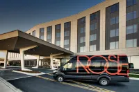 The Rose Hotel Chicago O’Hare, Tapestry Collection by Hilton