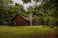 Cozy Secluded 3 BR  Log Cabin with Hot Tub and Wood Burning Fireplace!