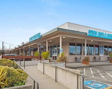 Experiencing Edmonds, In the Heart of it All! Hotels in Edmonds