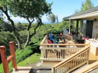 Hookipa Bayview Cottage Private, Romantic Maui Cottage, in Haiku