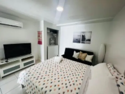 Modern Cozy Apartment in Hialeah Miami Int Airport Hotels in Hialeah
