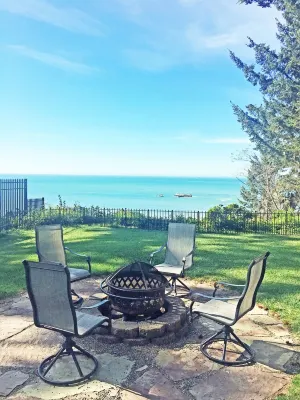 Pets welcome. Great Ocean View .  Remodeled Kitchen. Fire Pit. BBQ<br>Free WiFi.