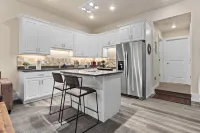 Work Here!! King Bed, 400+ Mbps WiFi, BYU