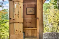 Cozy Geo-Dome with AC on Private Wilderness Reserve in the Gunks Hotels in Gardiner