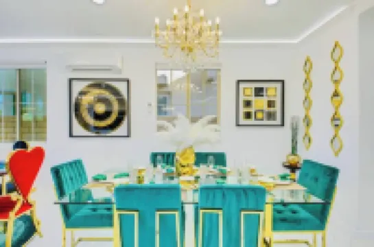 Water Front Luxury/Steam Room+Pool+Spa+BBQ