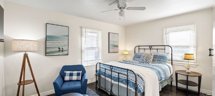 Silver Surf Bungalow w/ Hot Tub - Steps from Beach Hotels in Oxnard