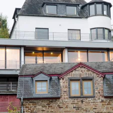 Spacious apartment with a panoramic view of the Rhine, Deutsches Eck and fortress