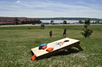 Entire home steps from the Missouri River! Hotels in Oacoma