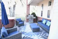 Oakshire Guest House - Jacuzzi + Incredible Views!