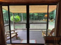 🐎Saratoga Track & Streamside Retreat 🌲 - Relax, Hike, Shop & Dine!