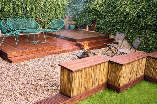 Sleeps 12 | Family + Event Space Near Manchester City Center with Hot Tub Hotels in Prestwich