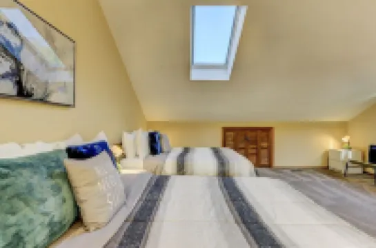 Mtn Creek Resort Condo - Mountain Bike, Hike, Golf, Swim, Legoland, NYC 1 Hour ヴァーノン・タウンシップのホテル