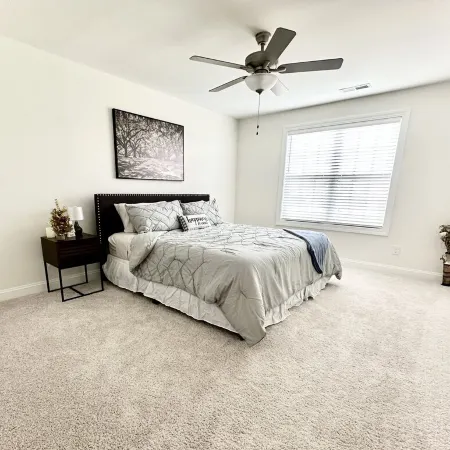 Luxury 3Br/3BA Smart Home Near Ecu & Vidant Hospital w/ Fast WiFi & EV Charging!
