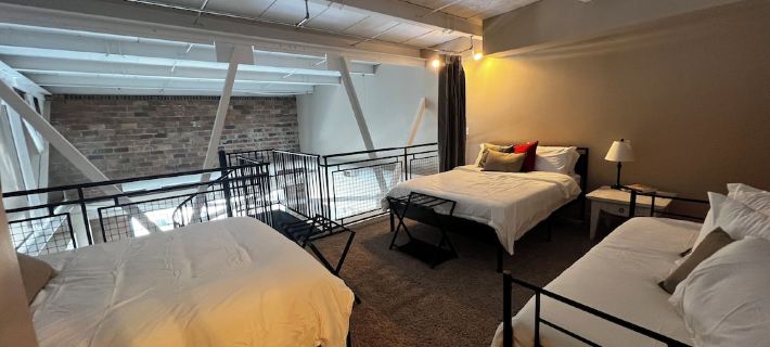 Sleeps 8 in Downtown Sandusky Minutes from Cedar Point &Sports Force 桑達斯基住宿飯店