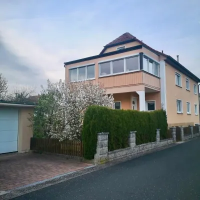 Maintal Relax -moderne und Gemütliche Wohnung im Herzen Franken´s Hotels in der Nähe von DITIB Mevlana Moschee Lichtenfels