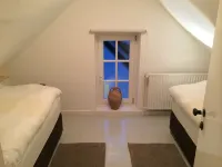 Cozy Vacation Cottage Hotels in Worpswede